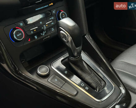 Сірий Форд Фокус, об'ємом двигуна 2 л та пробігом 223 тис. км за 9499 $, фото 8 на Automoto.ua