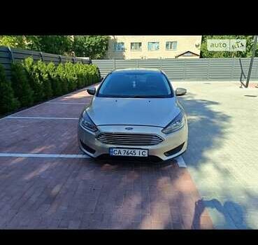 Серый Форд Фокус, объемом двигателя 1.9 л и пробегом 207 тыс. км за 8300 $, фото 4 на Automoto.ua