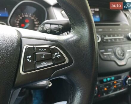 Сірий Форд Фокус, об'ємом двигуна 1.5 л та пробігом 112 тис. км за 11700 $, фото 29 на Automoto.ua