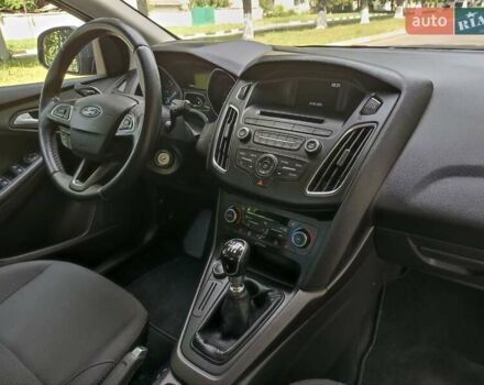 Сірий Форд Фокус, об'ємом двигуна 1.5 л та пробігом 112 тис. км за 11700 $, фото 13 на Automoto.ua