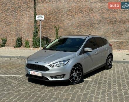Сірий Форд Фокус, об'ємом двигуна 2 л та пробігом 120 тис. км за 9999 $, фото 2 на Automoto.ua