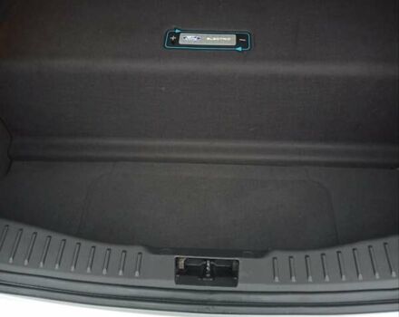 Серый Форд Фокус, объемом двигателя 0 л и пробегом 89 тыс. км за 9700 $, фото 17 на Automoto.ua