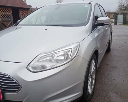 Серый Форд Фокус, объемом двигателя 0 л и пробегом 89 тыс. км за 9700 $, фото 2 на Automoto.ua