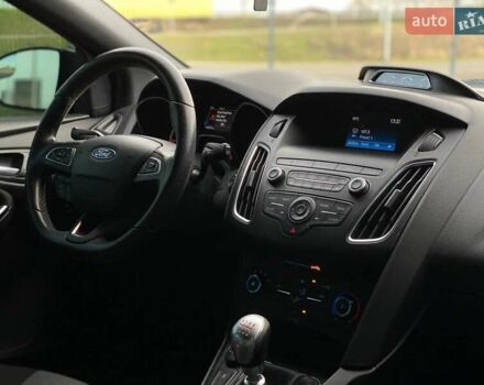 Сірий Форд Фокус, об'ємом двигуна 2 л та пробігом 142 тис. км за 9900 $, фото 18 на Automoto.ua