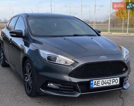 Сірий Форд Фокус, об'ємом двигуна 2 л та пробігом 142 тис. км за 9900 $, фото 7 на Automoto.ua