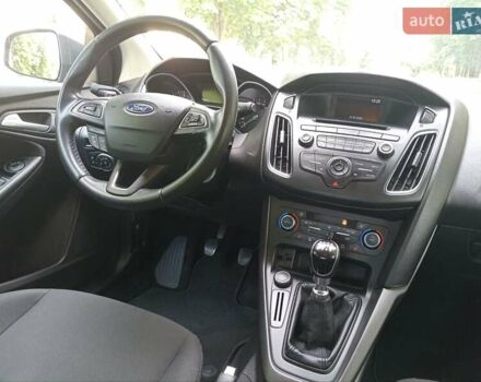 Сірий Форд Фокус, об'ємом двигуна 1.5 л та пробігом 112 тис. км за 11700 $, фото 17 на Automoto.ua