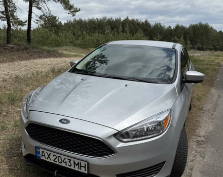 Сірий Форд Фокус, об'ємом двигуна 2 л та пробігом 121 тис. км за 8800 $, фото 2 на Automoto.ua
