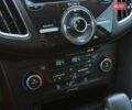 Сірий Форд Фокус, об'ємом двигуна 2 л та пробігом 120 тис. км за 9999 $, фото 27 на Automoto.ua