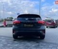 Сірий Форд Фокус, об'ємом двигуна 1.5 л та пробігом 144 тис. км за 13700 $, фото 5 на Automoto.ua
