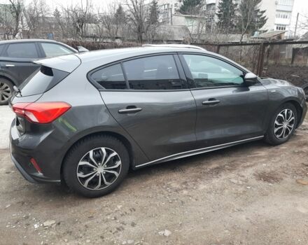 Сірий Форд Фокус, об'ємом двигуна 1 л та пробігом 36 тис. км за 17622 $, фото 1 на Automoto.ua