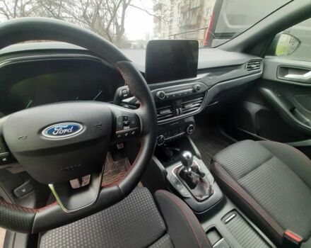 Сірий Форд Фокус, об'ємом двигуна 1 л та пробігом 36 тис. км за 17622 $, фото 5 на Automoto.ua