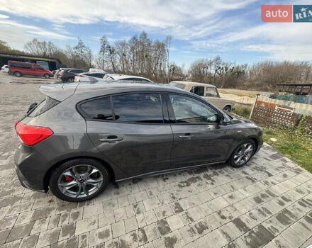 Серый Форд Фокус, объемом двигателя 2 л и пробегом 215 тыс. км за 16950 $, фото 4 на Automoto.ua