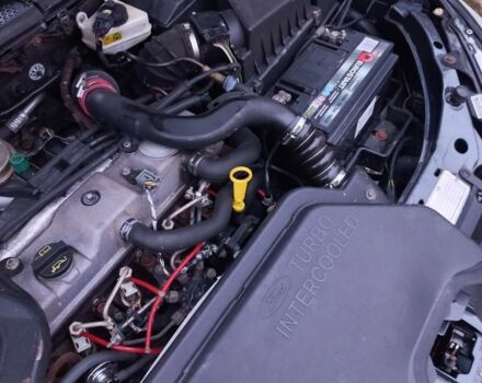 Серый Форд Фокус, объемом двигателя 1.8 л и пробегом 214 тыс. км за 2300 $, фото 15 на Automoto.ua