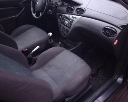 Серый Форд Фокус, объемом двигателя 1.8 л и пробегом 214 тыс. км за 2300 $, фото 10 на Automoto.ua