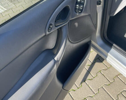 Серый Форд Фокус, объемом двигателя 1.99 л и пробегом 200 тыс. км за 2650 $, фото 12 на Automoto.ua