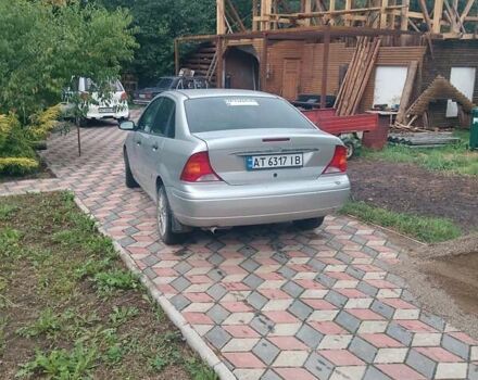 Серый Форд Фокус, объемом двигателя 2 л и пробегом 120 тыс. км за 2600 $, фото 4 на Automoto.ua