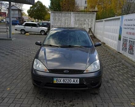 Форд Фокус 2002 в Хмельницком на Automoto.ua Серый Форд Фокус, объемом двигателя 1.8 л и пробегом 198 тыс. км за 2100 $, фото 1 на Automoto.ua