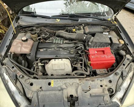 Серый Форд Фокус, объемом двигателя 2 л и пробегом 189 тыс. км за 3000 $, фото 12 на Automoto.ua