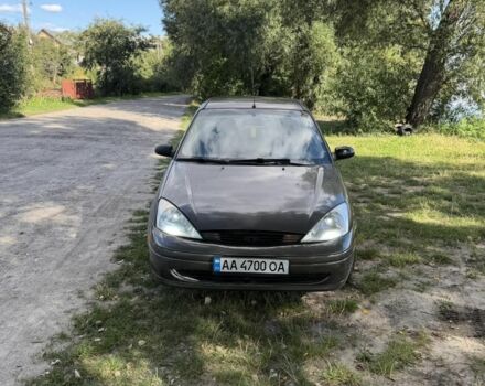 Сірий Форд Фокус, об'ємом двигуна 2 л та пробігом 190 тис. км за 1998 $, фото 2 на Automoto.ua