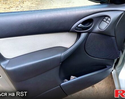 Серый Форд Фокус, объемом двигателя 1.6 л и пробегом 93 тыс. км за 3900 $, фото 9 на Automoto.ua