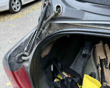 Серый Форд Фокус, объемом двигателя 2 л и пробегом 189 тыс. км за 3000 $, фото 1 на Automoto.ua