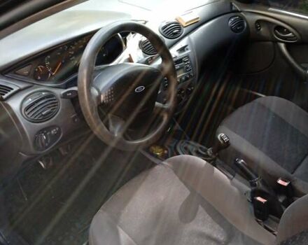 Форд Фокус 2002 в Хмельницком на Automoto.ua Серый Форд Фокус, объемом двигателя 1.8 л и пробегом 198 тыс. км за 2100 $, фото 36 на Automoto.ua