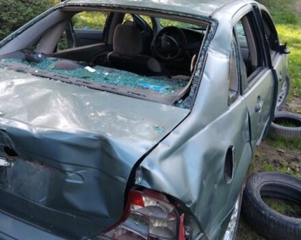 Форд Фокус 2002 в Ужгороде на Automoto.ua Серый Форд Фокус, объемом двигателя 2 л и пробегом 2 тыс. км за 900 $, фото 5 на Automoto.ua