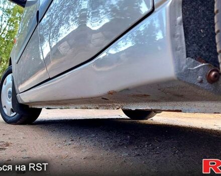 Серый Форд Фокус, объемом двигателя 1.6 л и пробегом 93 тыс. км за 3900 $, фото 7 на Automoto.ua