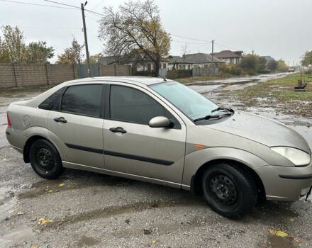 Серый Форд Фокус, объемом двигателя 1.4 л и пробегом 335 тыс. км за 2500 $, фото 2 на Automoto.ua