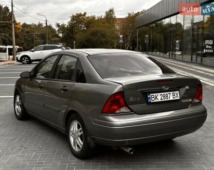 Серый Форд Фокус, объемом двигателя 1.8 л и пробегом 155 тыс. км за 2250 $, фото 4 на Automoto.ua