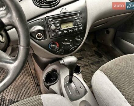 Серый Форд Фокус, объемом двигателя 1.8 л и пробегом 155 тыс. км за 2250 $, фото 22 на Automoto.ua