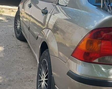 Серый Форд Фокус, объемом двигателя 1.6 л и пробегом 266 тыс. км за 3300 $, фото 1 на Automoto.ua