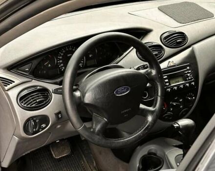 Серый Форд Фокус, объемом двигателя 1.8 л и пробегом 155 тыс. км за 2250 $, фото 21 на Automoto.ua