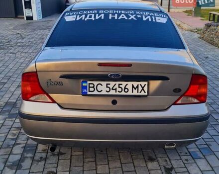 Серый Форд Фокус, объемом двигателя 1.6 л и пробегом 381 тыс. км за 3799 $, фото 5 на Automoto.ua