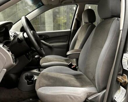 Серый Форд Фокус, объемом двигателя 1.8 л и пробегом 155 тыс. км за 2250 $, фото 23 на Automoto.ua