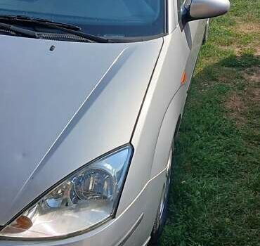 Серый Форд Фокус, объемом двигателя 1.6 л и пробегом 150 тыс. км за 3650 $, фото 2 на Automoto.ua