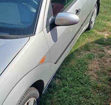 Серый Форд Фокус, объемом двигателя 1.6 л и пробегом 150 тыс. км за 3650 $, фото 1 на Automoto.ua