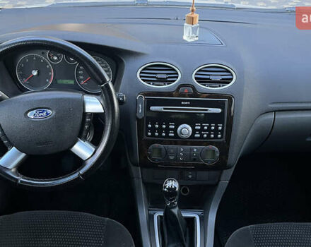 Форд Фокус 2005 в Виннице на Automoto.ua Серый Форд Фокус, объемом двигателя 1.6 л и пробегом 310 тыс. км за 3899 $, фото 13 на Automoto.ua