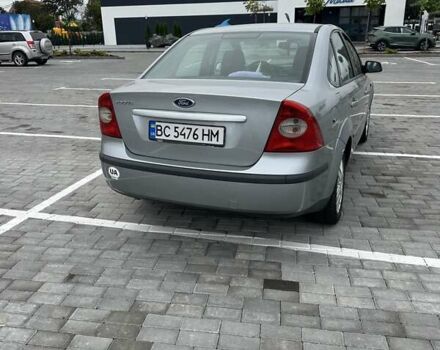 Серый Форд Фокус, объемом двигателя 1.6 л и пробегом 272 тыс. км за 4000 $, фото 4 на Automoto.ua