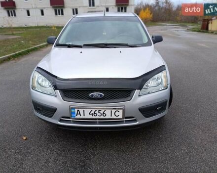 Форд Фокус 2005 у Києві на Automoto.ua Сірий Форд Фокус, об'ємом двигуна 1.56 л та пробігом 223 тис. км за 4900 $, фото 6 на Automoto.ua