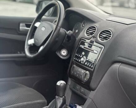 Серый Форд Фокус, объемом двигателя 1.6 л и пробегом 272 тыс. км за 4000 $, фото 21 на Automoto.ua