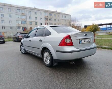 Форд Фокус 2005 у Києві на Automoto.ua Сірий Форд Фокус, об'ємом двигуна 1.56 л та пробігом 223 тис. км за 4900 $, фото 9 на Automoto.ua