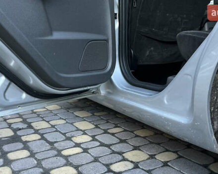 Форд Фокус 2005 в Виннице на Automoto.ua Серый Форд Фокус, объемом двигателя 1.6 л и пробегом 310 тыс. км за 3899 $, фото 32 на Automoto.ua