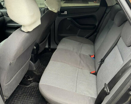 Сірий Форд Фокус, об'ємом двигуна 1.6 л та пробігом 290 тис. км за 3500 $, фото 4 на Automoto.ua