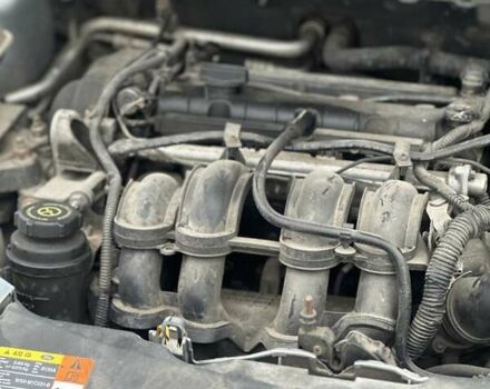 Серый Форд Фокус, объемом двигателя 1.6 л и пробегом 272 тыс. км за 4000 $, фото 24 на Automoto.ua