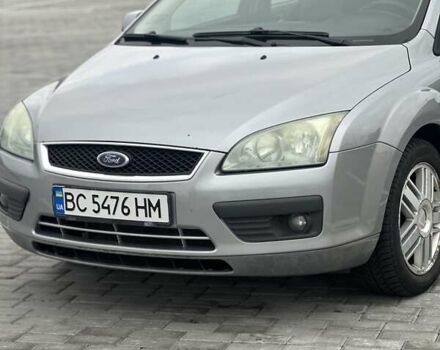 Серый Форд Фокус, объемом двигателя 1.6 л и пробегом 272 тыс. км за 4000 $, фото 6 на Automoto.ua