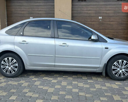 Форд Фокус 2005 в Виннице на Automoto.ua Серый Форд Фокус, объемом двигателя 1.6 л и пробегом 310 тыс. км за 3899 $, фото 4 на Automoto.ua