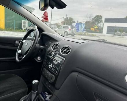 Серый Форд Фокус, объемом двигателя 1.6 л и пробегом 272 тыс. км за 4000 $, фото 19 на Automoto.ua