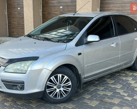 Форд Фокус 2005 в Виннице на Automoto.ua Серый Форд Фокус, объемом двигателя 1.6 л и пробегом 310 тыс. км за 3899 $, фото 1 на Automoto.ua