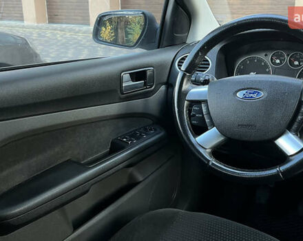 Форд Фокус 2005 в Виннице на Automoto.ua Серый Форд Фокус, объемом двигателя 1.6 л и пробегом 310 тыс. км за 3899 $, фото 15 на Automoto.ua